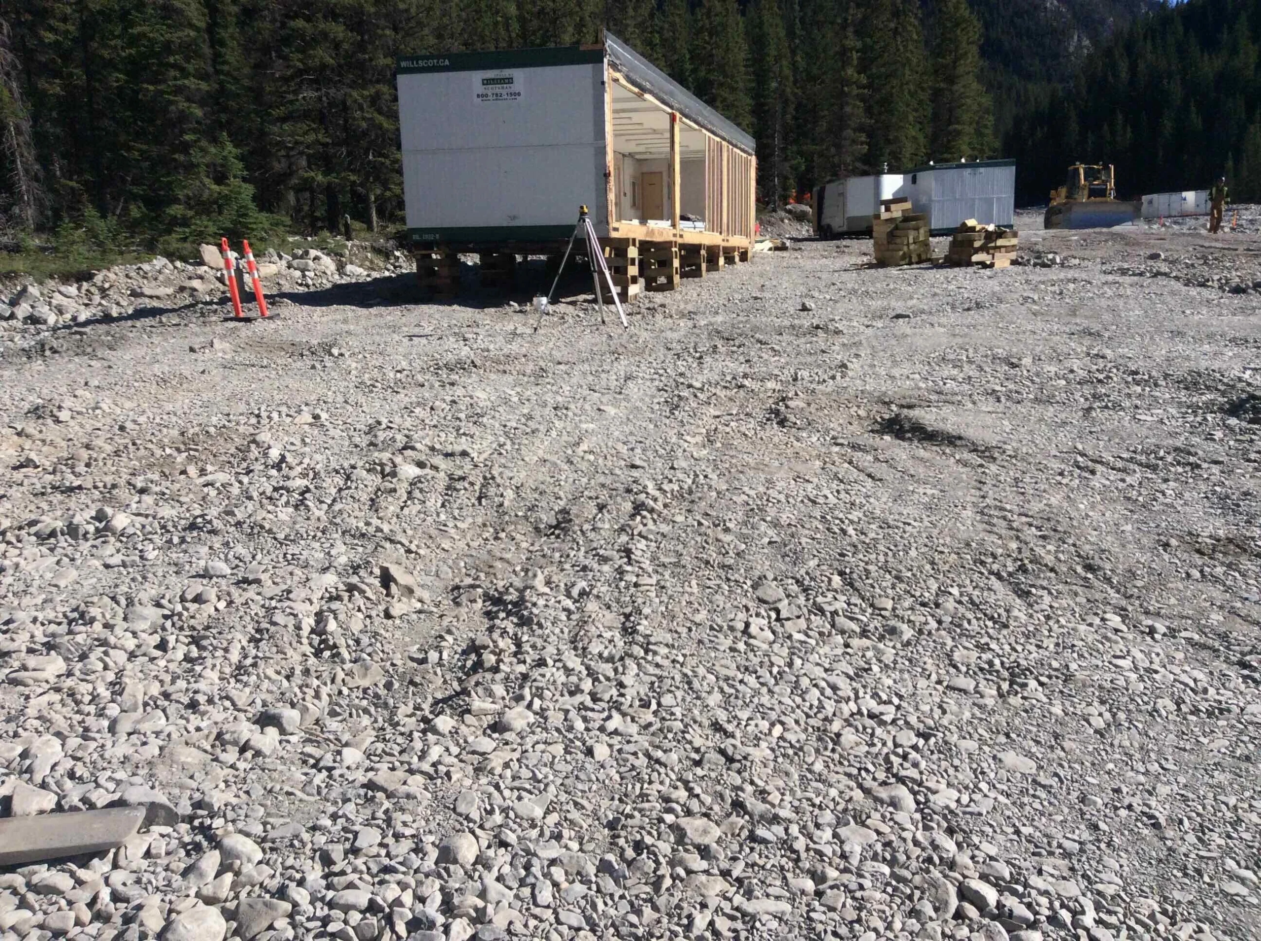 installation of mobile offices in Canmore Alberta